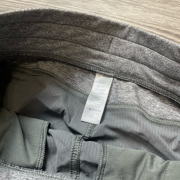 Ivivva Lululemon Live to Move Dance Jogger Pants Ruched Sides Size 14 - Picture 2 of 4